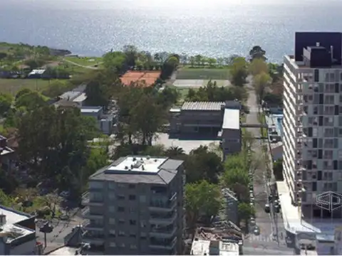 Av. del Libertador  al 2700