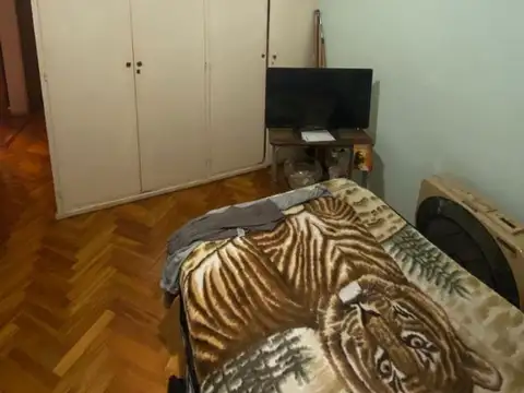 Departamento 3 ambientes con balcón