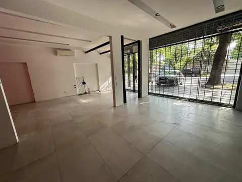 Local en Mart.-Fleming/Panam.