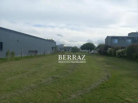 Lote en Venta de 673 m2 Barrio San Ramiro, Pilar del Este