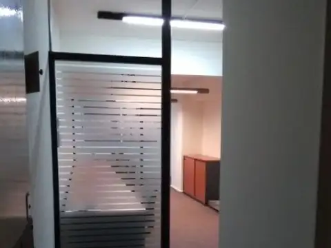 Oficina en Venta 60 años