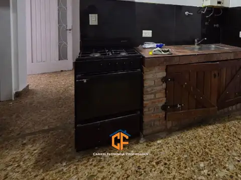 J M Campos 1900, Piso 1