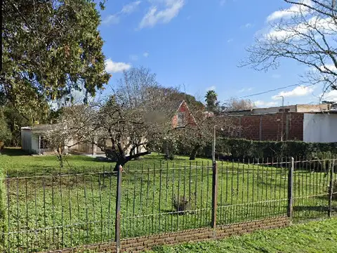 2 propiedades ubicadas sobre 2 terrenos