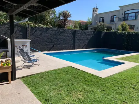 Casa en Alquiler Temporal A Estrenar