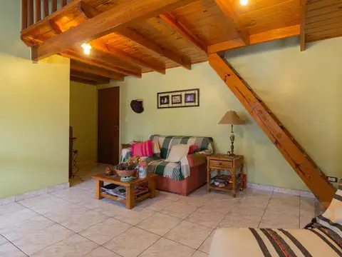 Depto Tipo Casa 2 ambientes con 1 baño