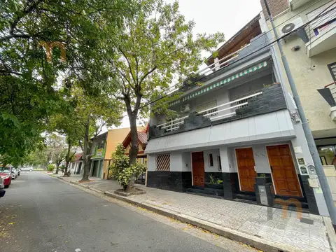 PH en Liniers primer piso por escalera