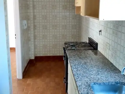 8 E/ 56 Y 57 1181 , Piso 2