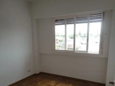 2 AMBIENTES FRENTE BALCON IMPECABLE HERMOSO