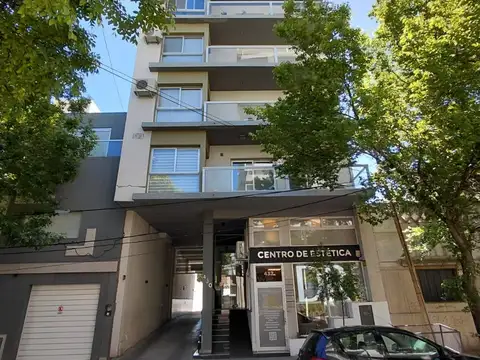 Semipiso de 3 dormitorios con cochera en Venta - Rodriguez 430