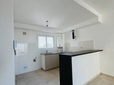 Departamento 5 ambientes con 2 baños