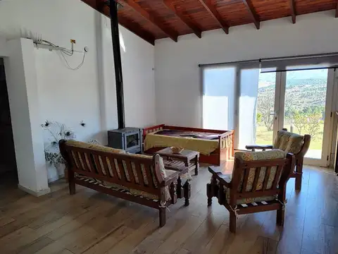 COMPLEJO DE CABAÑAS A ESTRENAR AMOBLADO YACANTO