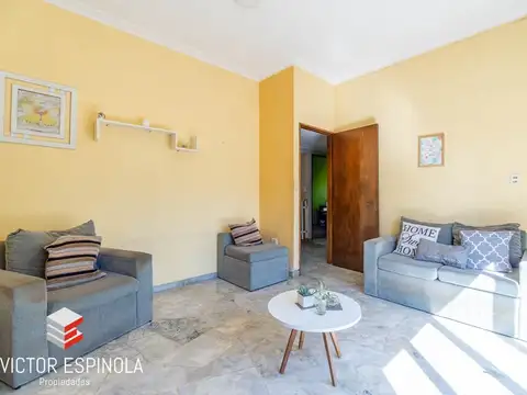 Depto Tipo Casa en Venta de 2 dormitorios