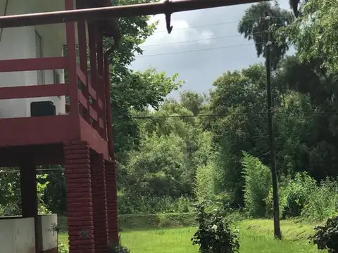 Casa en el Delta, a sólo 200 metros del continente