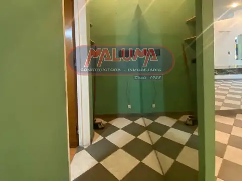 Avenida Lisandro de la Torre 100