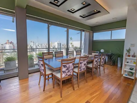 Penhouse de categoría en venta, La Plata.