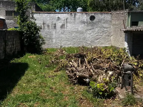 Casa 3 ambientes con 1 baño