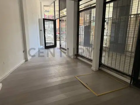 Vendemos local en 6 y diagonal 79 (6 y 54)