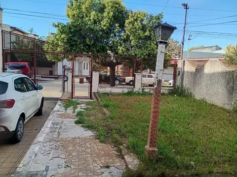 Terreno en Venta en Villa Lugano, USD 215.000