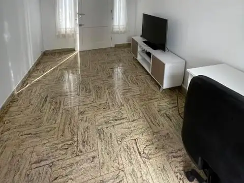 Casa en Alquiler en La Plata, $ 700.000
