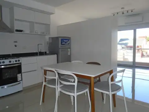 Aizpurúa 3500, Piso 1