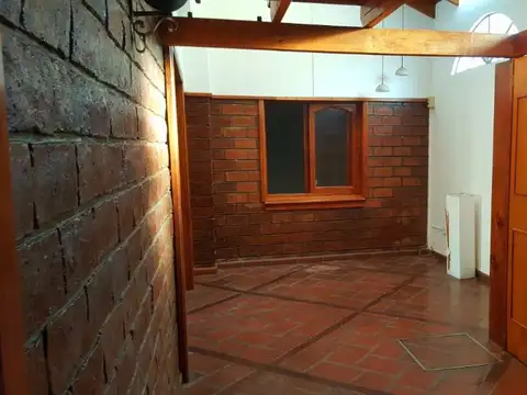Casa 3 amb. con cochera en Quilmes centro Oportunidad 
