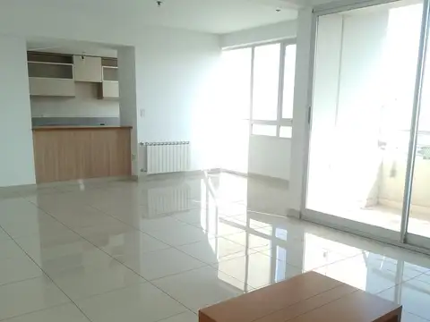 Departamento en Venta de 4 dormitorios