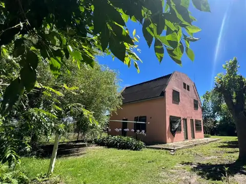 Casa en Venta con 1 cochera