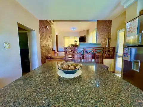 Casa en Venta en Oliveros, USD 145.000