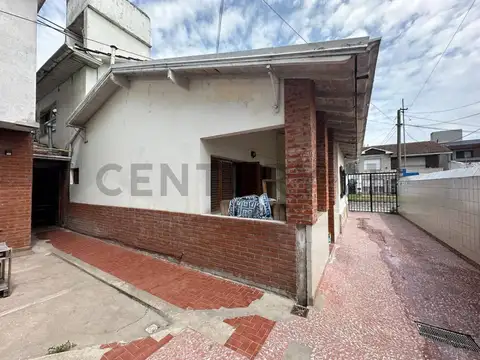Casa en Venta en Las Avenidas, USD 160.000