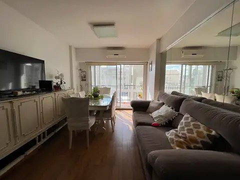 LUMINOSO y TRANQUILO - TRES dormitorios subte CERCA!