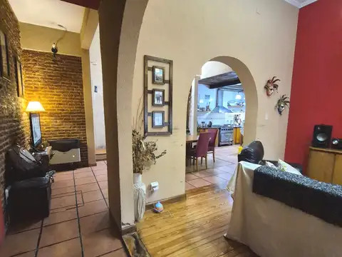 Depto Tipo Casa en Venta de 4 ambientes