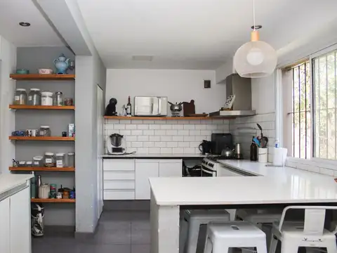 Casa en Alquiler Temporal en Bella Vista, USD 2.000