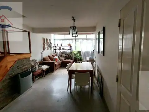 VENTA CASA DIVIDIDA EN DOS PH- FLORESTA