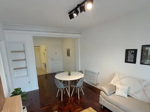 AV. INDEPENDENCIA 1600