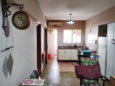 VENTA - amplio Departamento 3 ambientes - Centro - Monte Grande - Apto Credito