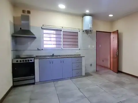Alquiler de Depto 2 AMBIENTES en Caseros, Tres de Febrero