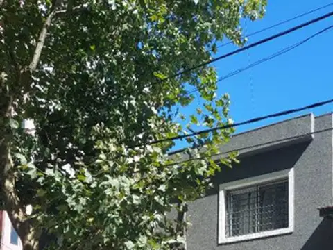 Casa En Venta En Quilmes Centro