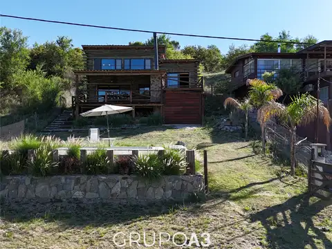 Casa en Venta con 1 cochera