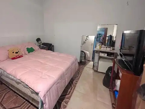 Parque Habitacional Ibarlucea, casa 2 dormitorios con patio