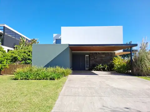 Barbarita Moderna 4/5 Dorm. Escrit D/s Lote Cercano Entrada Pileta Galeria