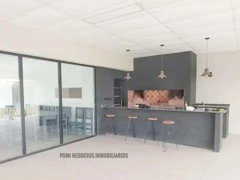 Casa en Venta en Pilar, USD 180.000
