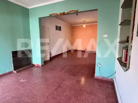 Depto Tipo Casa 5 ambientes con 1 baño