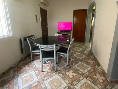 Depto Tipo Casa 4 ambientes con 1 baño