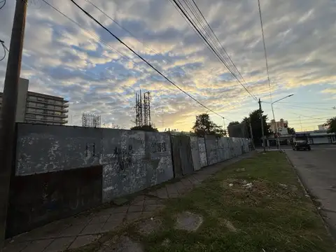 Terreno en Venta de 878,0 m2