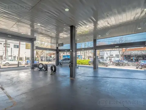 Excelente Local en San Isidro