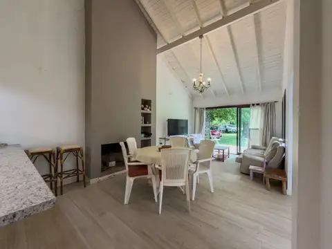 657 e/ 18bis y 19 100