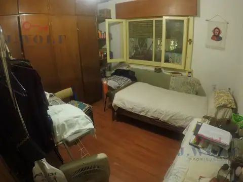 Depto Tipo Casa 2 ambientes con 1 baño