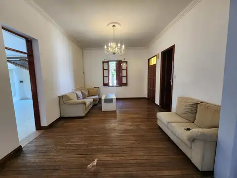 Casa en Alquiler de 3 dormitorios