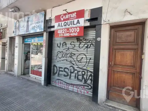 Excelente local en plena Av. Rivadavia – Villa Luro (¡Sin expensas!)