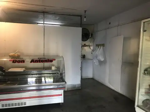 Local en Venta 40 años